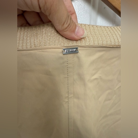 St. John Camel Utility Button Up Dress Pockets Size 12 Quiet Luxury - Picture 7 of 8